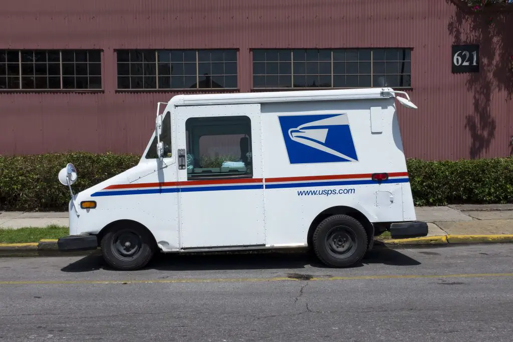 USPS Offers 2 Mailing Discount